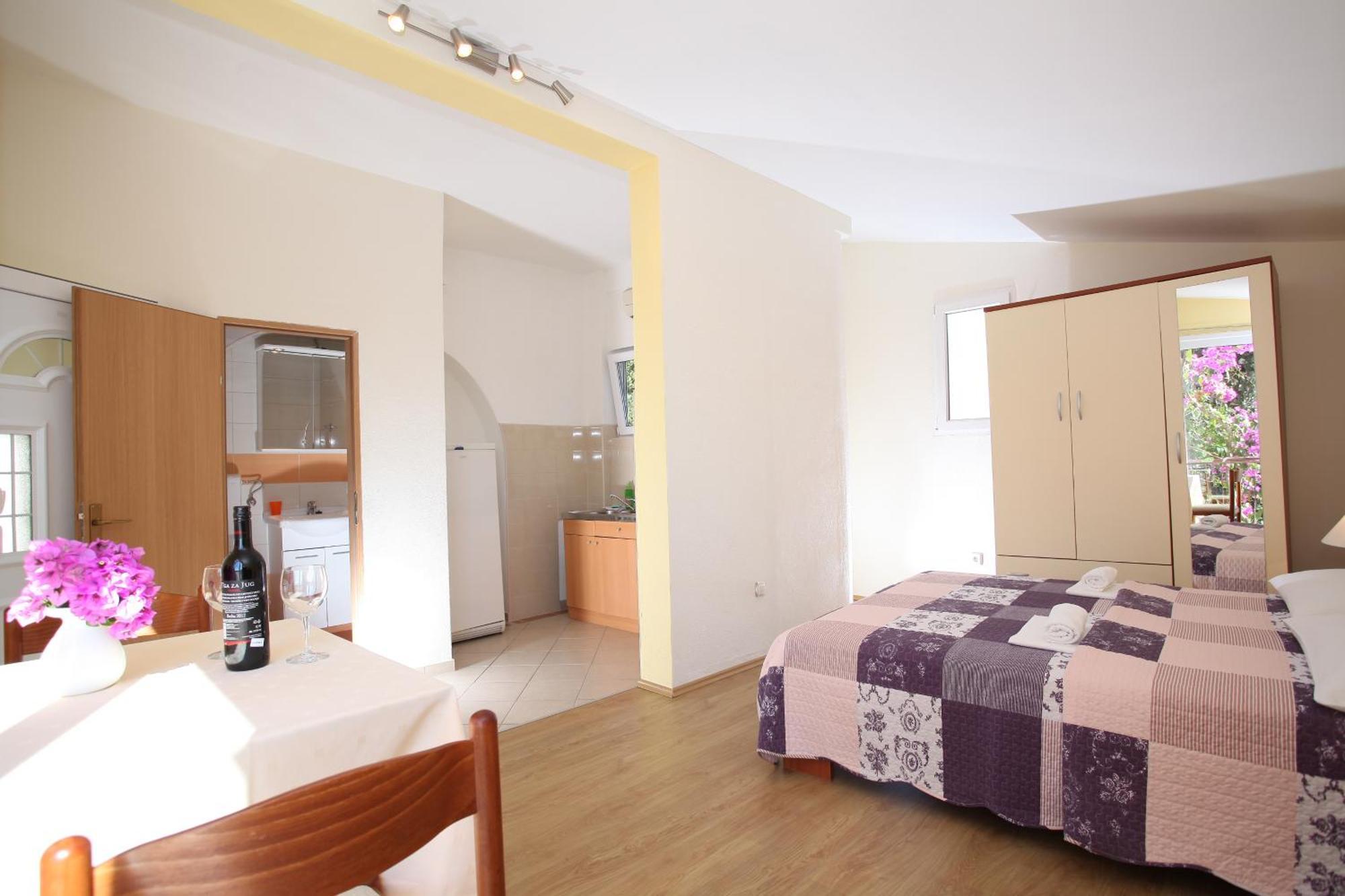 Apartments Kovacic Макарска Номер фото