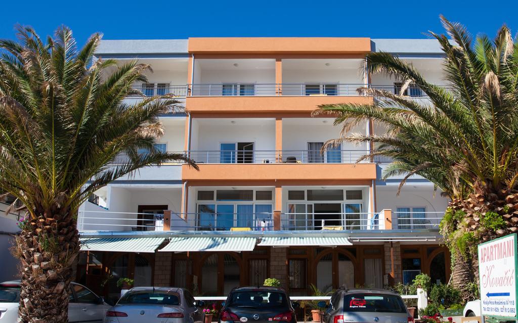 Apartments Kovacic Макарска Экстерьер фото
