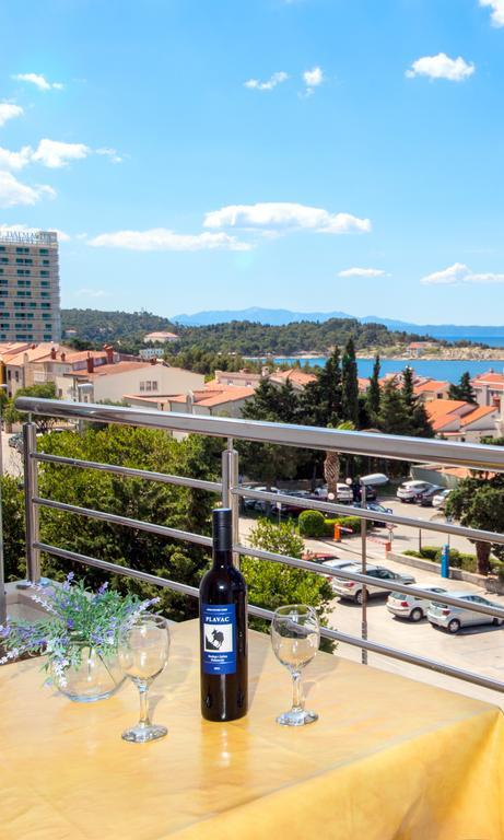 Apartments Kovacic Макарска Экстерьер фото